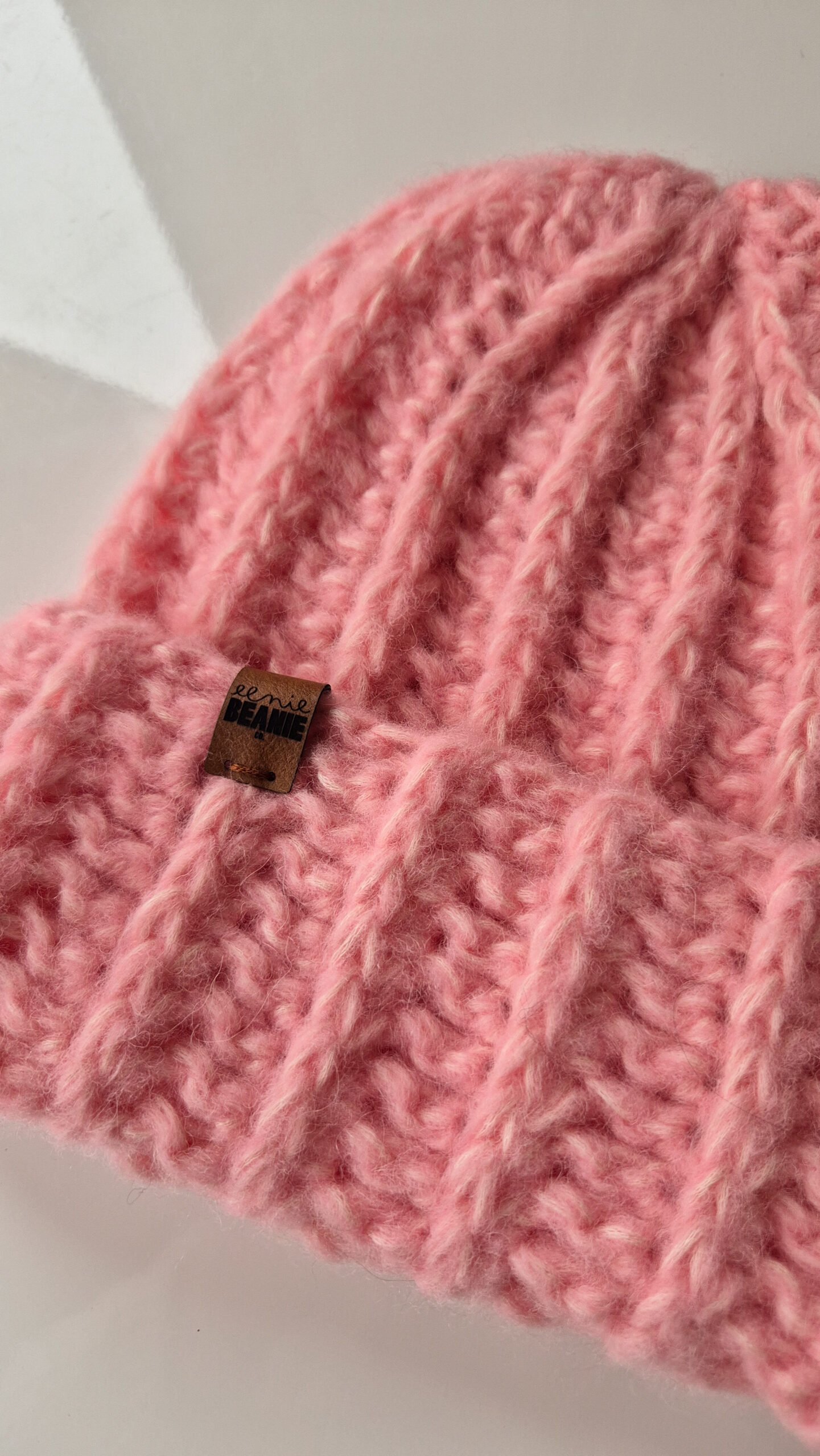 Fluffy Beanie - róż - obrazek 3